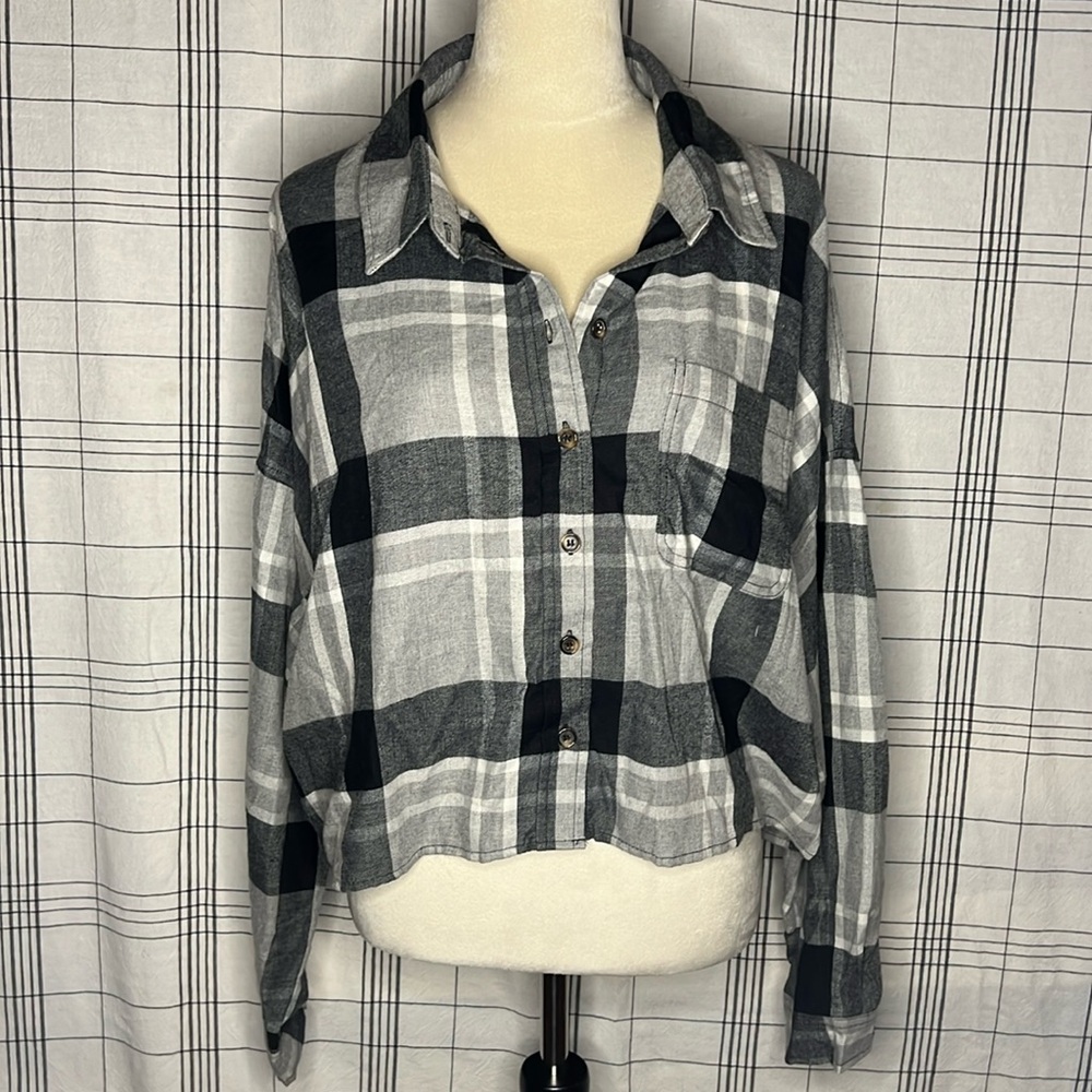Plaid Lightweight Top